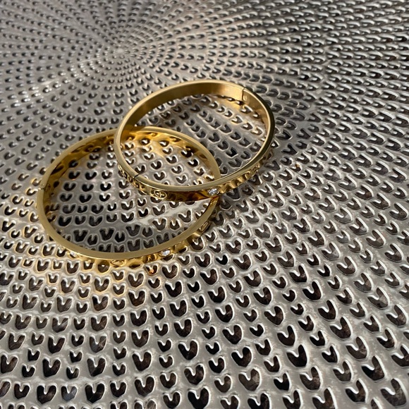 Stainless Steel set of 2 Bangles size 7 inches Brand new - Picture 2 of 4